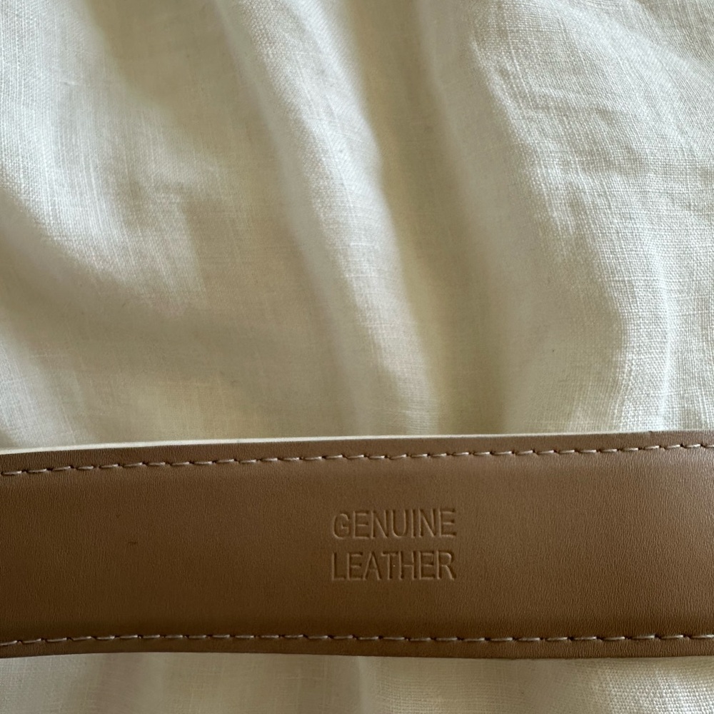 White Canvas Belt with Silver Buckle - Picture 3 of 4